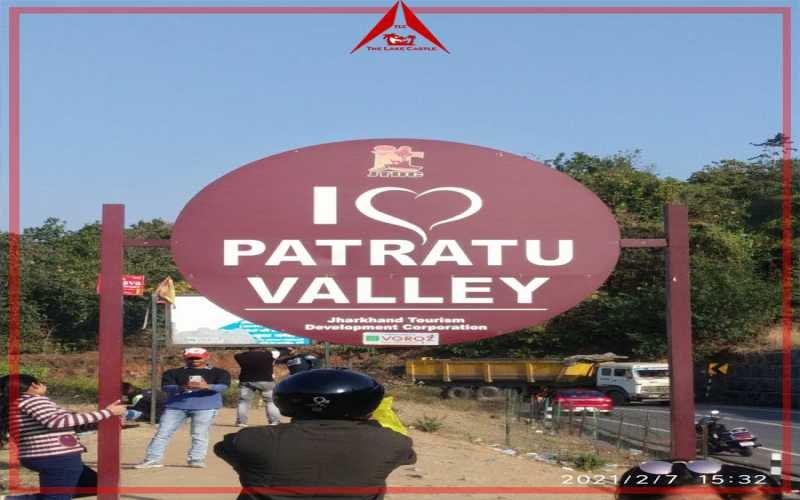 Patratu Valley Vs The Lake Castle